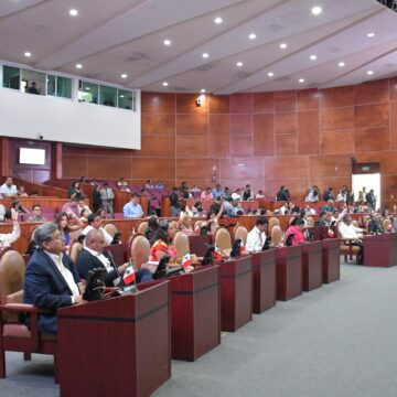 Se reforma legislación para promover el empleo temporal de migrantes y migrantes oaxaqueños en retorno