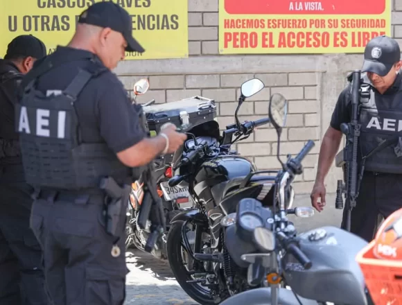 FB_IMG_1747693550045.jpg Primera etapa de la “Operación Pescador”, base para atención integral a las causas estructurales como estrategia de combate a fenómeno delictivo en la Central de Abasto: Bernardo Rodríguez Alamilla