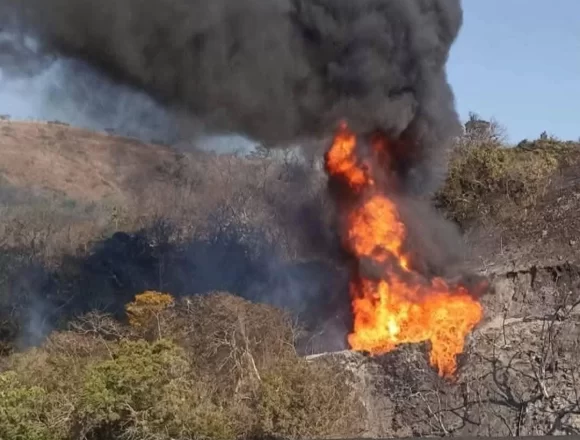 FB_IMG_1747865786760.jpg Descartan explosión en ducto de Pemex en el Istmo; piden no difundir rumores