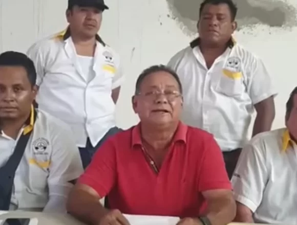IMG-20250520-WA0022.jpg Indignación en Ixtepec por asesinato de un perro a manos de un taxista; líder del sitio minimiza el hecho.