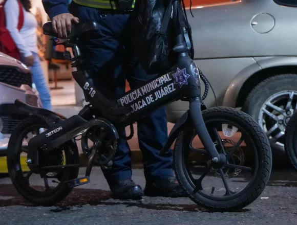 IMG-20250521-WA0049.jpg Refuerza Oaxaca de Juárez la seguridad vecinal con bicicletas eléctricas