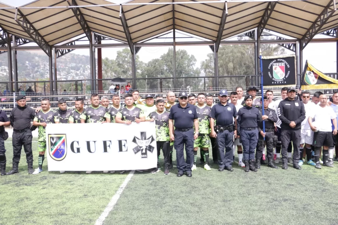 Con cuadrangular de futbol celebran Aniversario del Grupo Urbano de Fuerzas Especiales