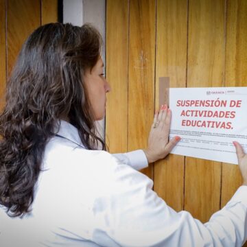 Realiza IEEPO suspensión del Colegio Francoise Dolto; brinda apoyo a madres y padres de familia