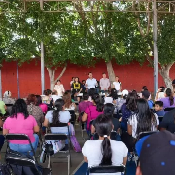 Ray Chagoya atiende compromisos en Santa Rosa Panzacola