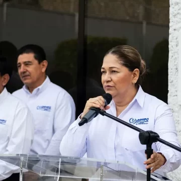 Realiza DDHPO Acto Cívico por los Derechos Humanos, un llamado a fomentar y respetar el derecho a la identidad cultural y lingüística