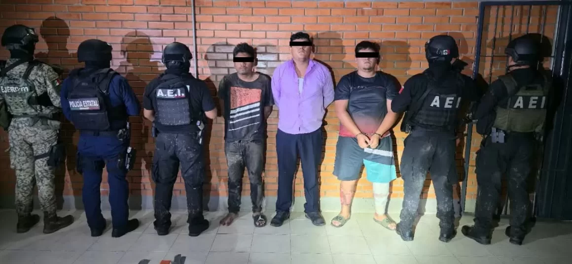 Fiscalía de Oaxaca, AEI, DEFENSA, SEMAR, GN y SSPC capturan a cuatro responsables por incendios provocados en sucursales de tiendas OXXO en Juchitán de Zaragoza