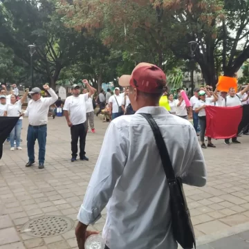 SEIEBO mantiene huelga que afecta a cerca de 14 mil estudiantes en Oaxaca