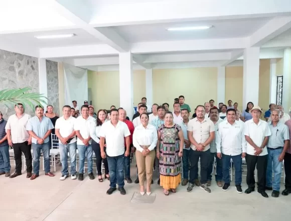Coordina Sectur Oaxaca esfuerzos para impulsar la Ruta del Café Pluma Aromas de la Sierra Sur