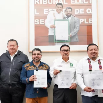 Firma Gobierno de Oaxaca entrega-recepción del predio para construcción de Ciudad Salud