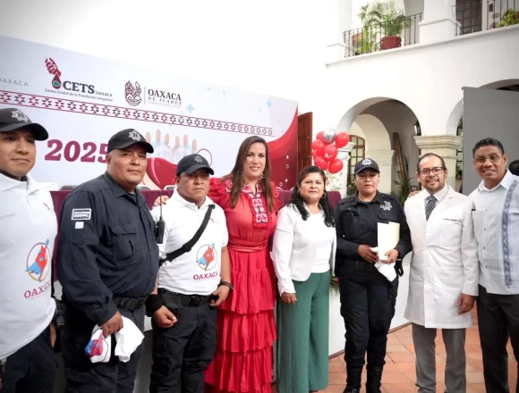 IMG-20250613-WA0056.jpg Reconocen a donantes voluntarios por salvar vidas en Oaxaca de Juárez