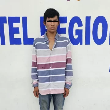 En Juchitán, Policía Estatal detiene a masculino en posesión de presuntas drogas