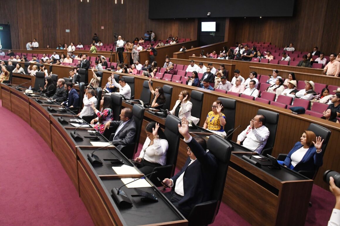 Oaxaca se suma a la lucha contra el maltrato animal: Congreso local aprueba exhorto para su protección