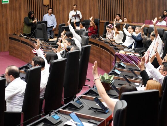 Avala Parlamento tres acuerdos de la Jucopo sobre juventudes, personas indígenas y afromexicanas, y la realización de una Sesión Solemne en Miahuatlán de Porfirio Díaz