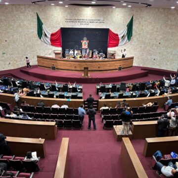 Congreso de Oaxaca aprueba la desaparición del Ayuntamiento Constitucional de San Mateo Piñas