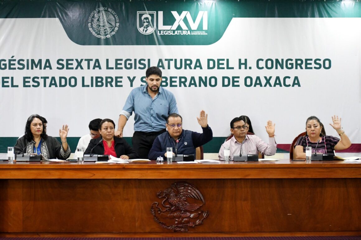 En Sesión Ordinaria de la Diputación Permanente presentan iniciativa para la seguridad vial de motociclistas y turnan dos Proposiciones con Punto de Acuerdo