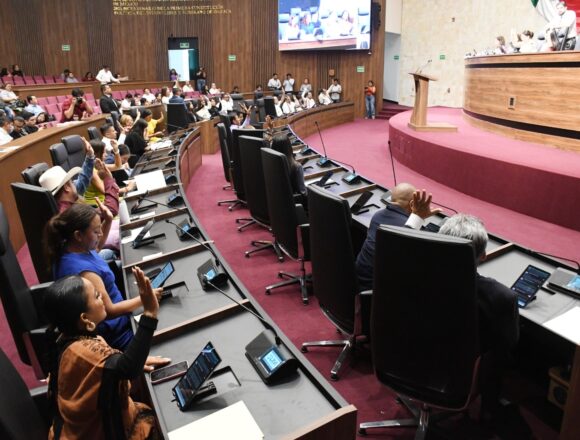 Aprueba LXVI Legislatura cuatro dictámenes en materia de gobernabilidad