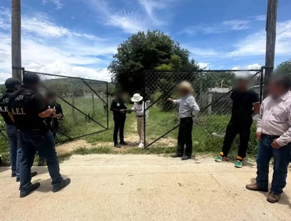 Obtiene FGEO vinculación a proceso contra tres imputados por despojo de terreno en Atzompa y logra la devolución del inmueble en favor de las víctimas