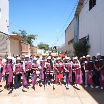 Xoxocotlán transforma sus calles; inician obras de pavimentación en 4 colonias