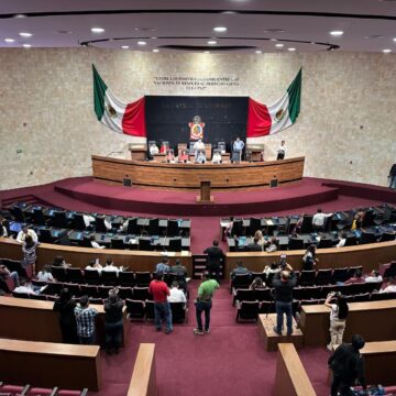 Instituciones públicas deben garantizar la protección de los ecosistemas costeros y salvaguardar los derechos de las y los consumidores ante el regreso a clases