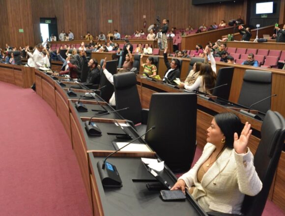 2f16fe2f-5065-431f-9836-58f5cc6514f7 Parlamento de Oaxaca exhorta a CFE para asegurar suministro eléctrico en el estado y contra el fraude educativo en escuelas privadas
