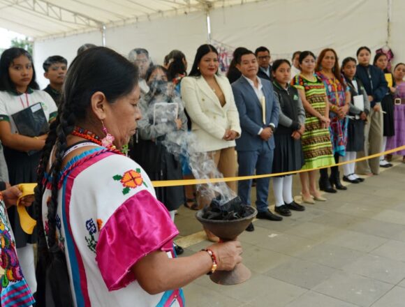 7b51bf9f-718e-47dd-a133-0f9810474faf-1 Inaugura Congreso de Oaxaca Mercadito Mazateco “Nd’ia nditsin ‘ndí” para fortalecer el trabajo artesanal de Huautla de Jiménez