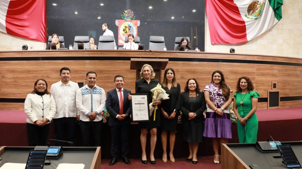d42c02bb-54b5-4fcf-9a1a-6a511076e7ef-2048x1150 Reconoce la LXVI Legislatura a deportistas con el Premio Estatal al Mérito Deportivo 2025