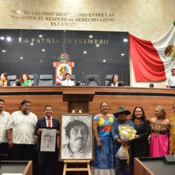 Entrega Congreso de Oaxaca premio «Rodolfo Morales» a destacados artistas oaxaqueños