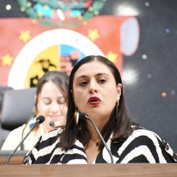 Parlamento local exhorta a los 570 Ayuntamientos a formalizar contratos con las y los asesores externos para garantizar transparencia de recursos públicos