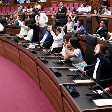 Congreso local aprueba licencia a regidora y cambio de síndica municipal en el Istmo; y designa autoridades municipales en la Sierra Sur y Valles Centrales