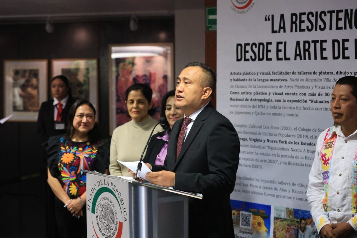 Inaugura Antonino Morales exposición del artista oaxaqueño Filoginio Naxín en el Senado