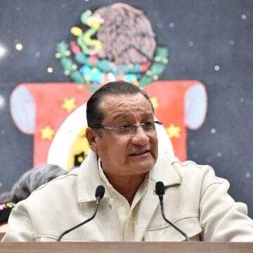 Parlamento local exhorta a autoridades escolares a cumplir la prohibición de comida chatarra en planteles educativos