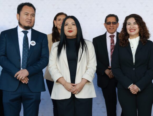 Diputadas de la LXVI Legislatura conmemoran el CIX Aniversario de la Constitución Mexicana.