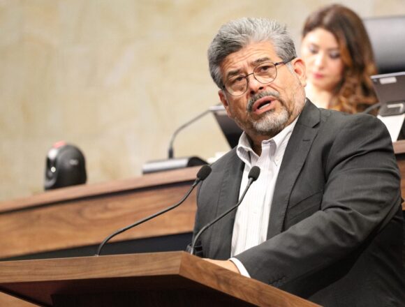 Buscan enaltecer el legado de Andrés Henestrosa Morales con la reinscripción de su nombre en letras de oro en el Muro de Honor del Recinto Legislativo “Benito Juárez”