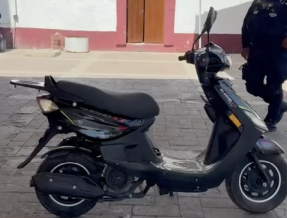 RECUPERAN OTRA MOTOCICLETA EN SANTA LUCÍA DEL CAMINO
