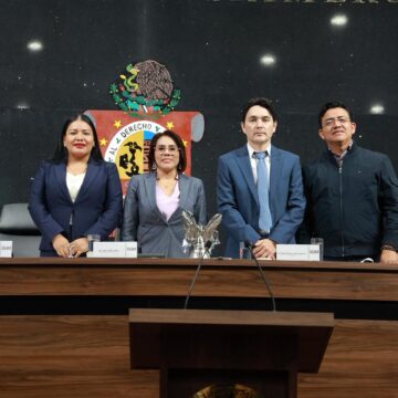 Comparece titular de la Secretaría de Salud ante el Congreso del Estado