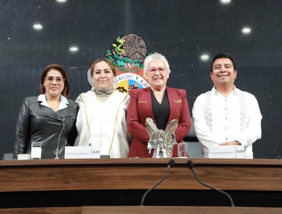 Titular de la SEP informa avances en educación media superior y superior ante el Congreso de Oaxaca