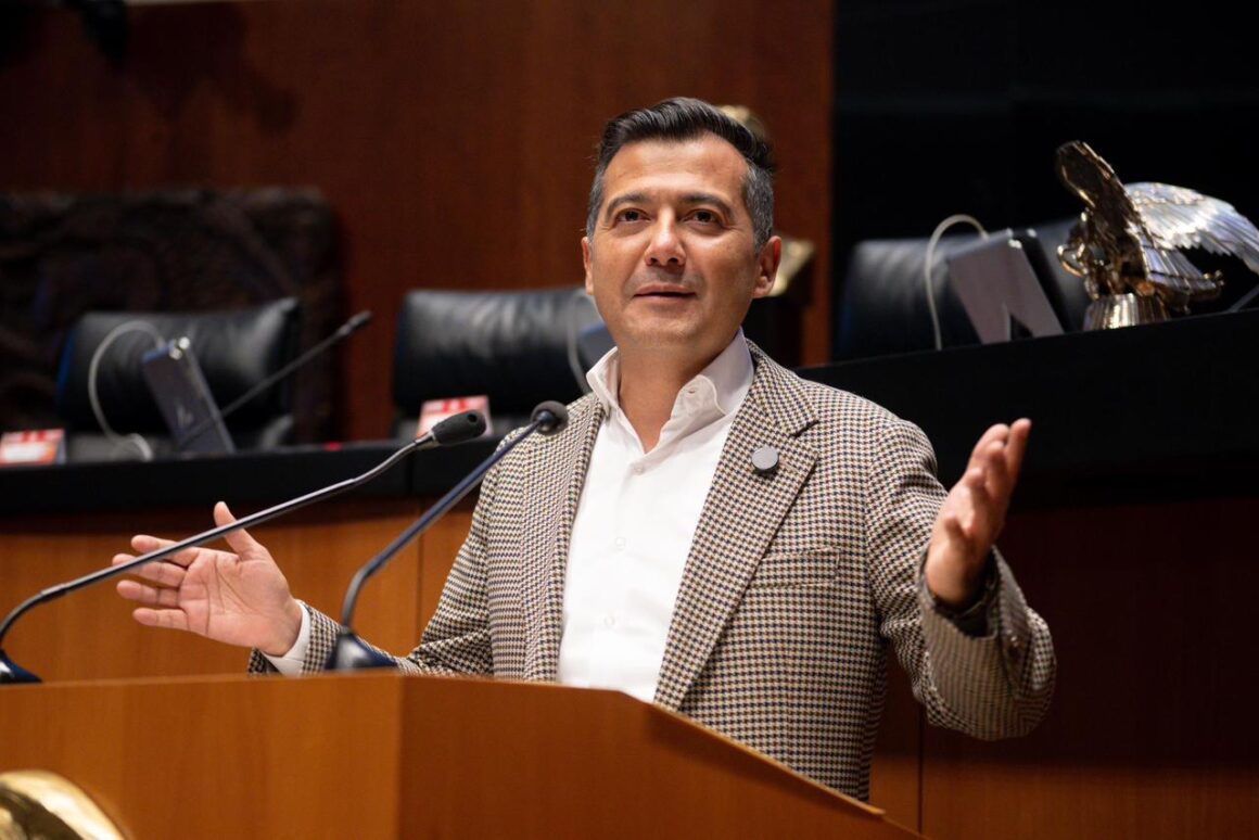 Convoca Luis Alfonso Silva Romo al Segundo Certamen Nacional de Oratoria “Ricardo Flores Magón”