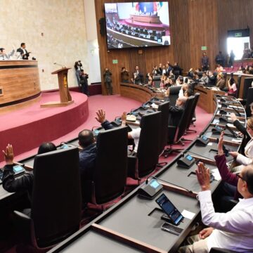 Exhorta Congreso del Estado a los SSO a garantizar el abasto oportuno y aplicación de vacunas contra el sarampión.