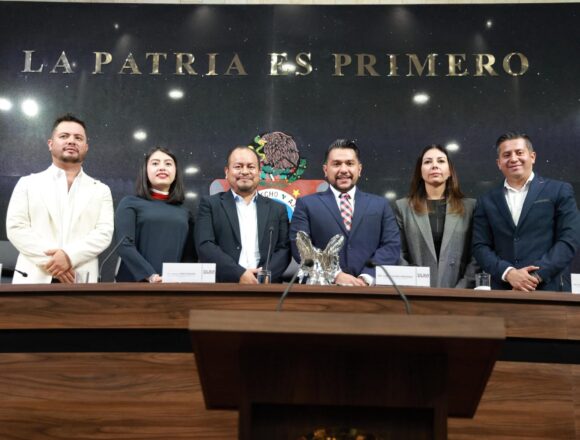 Presenta titular de la Secretaría de Infraestructuras y Comunicaciones informe de resultados ante el Congreso del Estado.