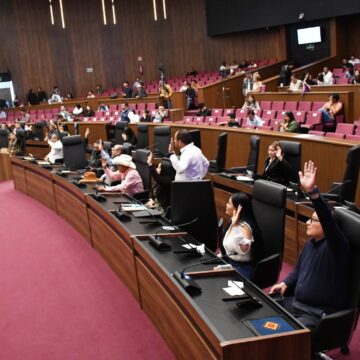 Congreso del Estado exhorta a autoridades educativas y de gobierno a garantizar la prohibición de comida chatarra en escuelas de Oaxaca
