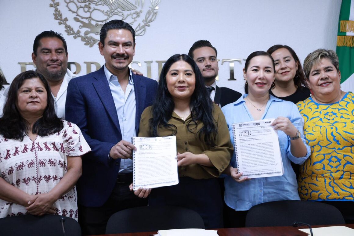 WhatsApp-Image-2026-02-20-at-13.57.41 Recibe Congreso del Estado iniciativa del municipio de Oaxaca de Juárez para reducir impuestos en beneficio de la ciudadanía