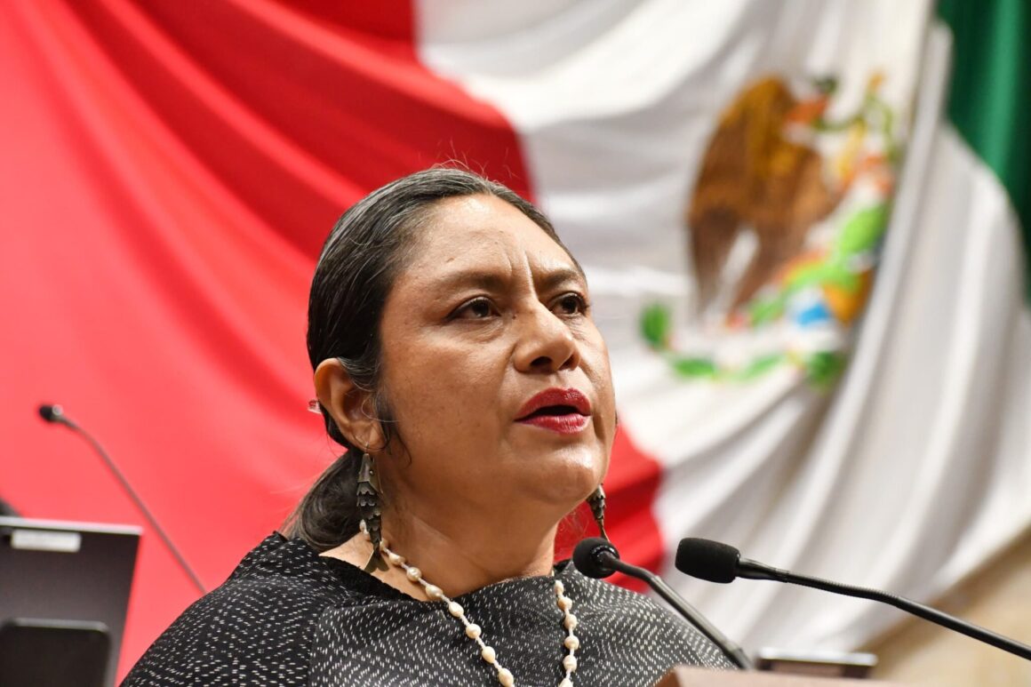 WhatsApp-Image-2026-02-27-at-16.56.41-2048x1365 Poder Legislativo exhorta a fortalecer capacitación en materia de derechos humanos a autoridades auxiliares de la capital oaxaqueña