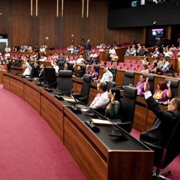 Aprueba Congreso de Oaxaca dos paquetes de Leyes de Ingresos Municipales para 2026