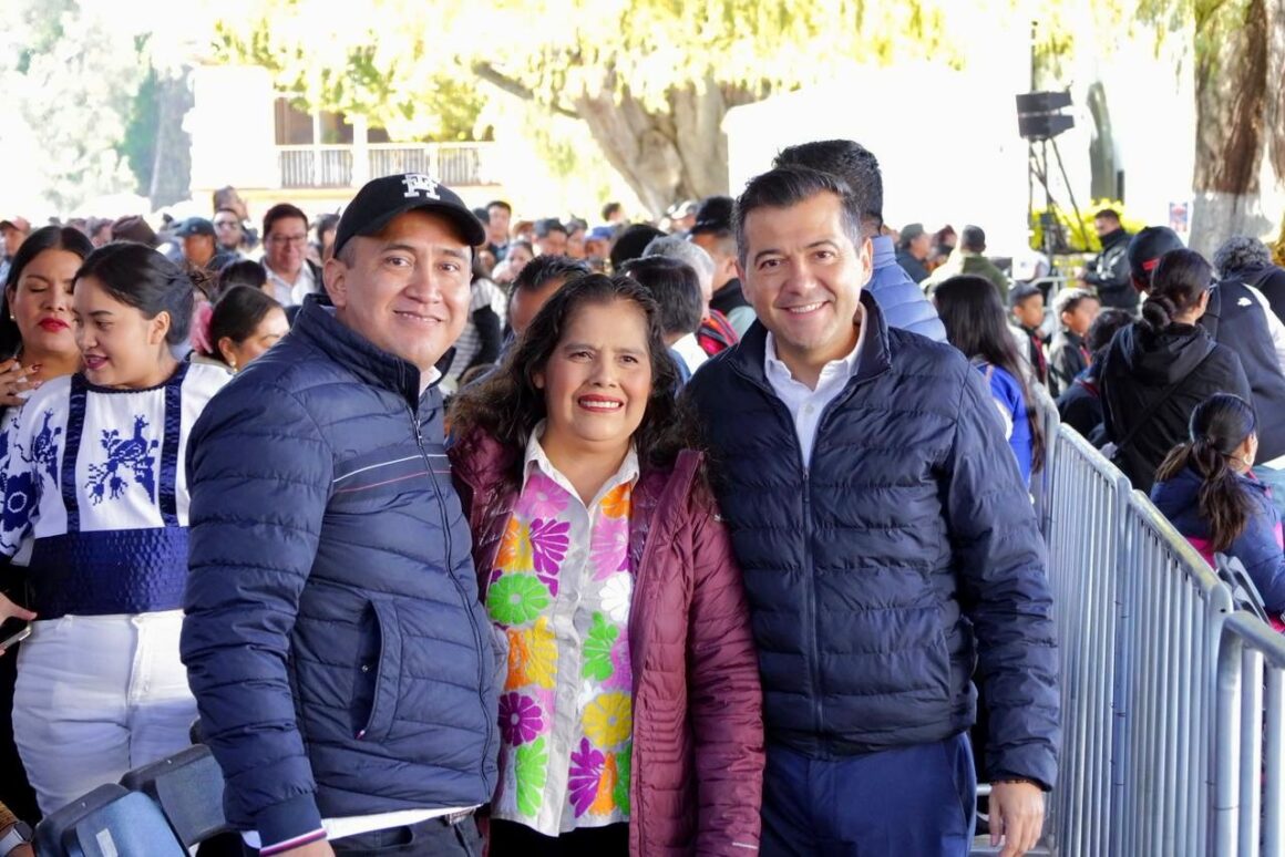 WhatsApp Image 2026-03-21 at 17.52.34 Acompaña Luis Alfonso Silva Romo a la Presidenta Claudia Sheinbaum en Guelatao