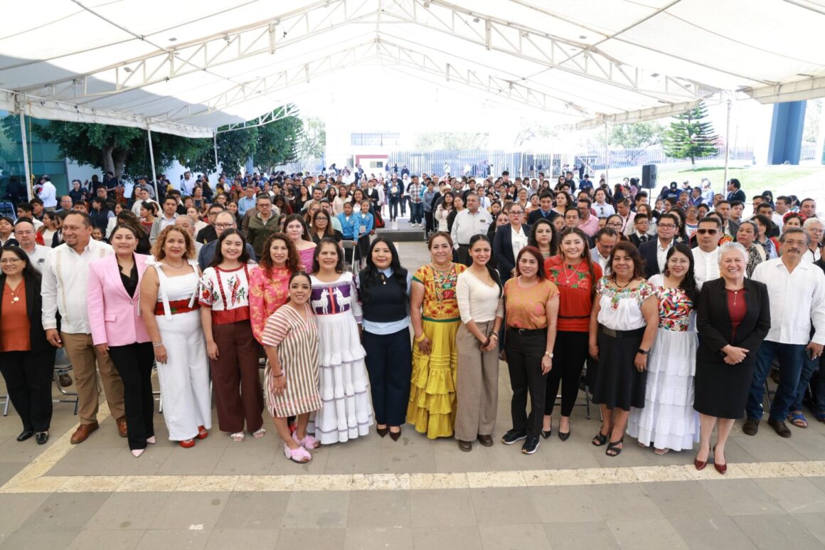 WhatsApp-Image-2026-03-26-at-13.33.19-1536x1024 Inauguran en el Congreso local el Certamen de Oratoria “Licenciado Benito Juárez García 2026”