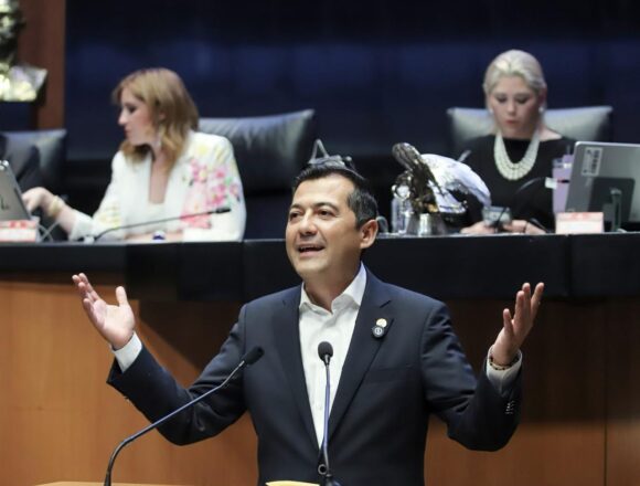 Defiende Luis Alfonso Silva Romo nuevo modelo de inversión en infraestructura de la Presidenta; garantiza que el Estado mantendrá el control