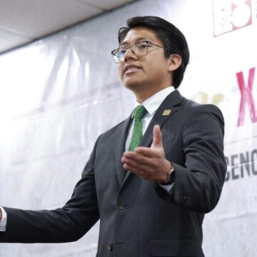 bf56f01a-1861-41d8-810d-5af8bc0496e3-1536x1024 Oaxaqueño gana el Certamen Nacional de Oratoria “Lic. Benito Juárez García”