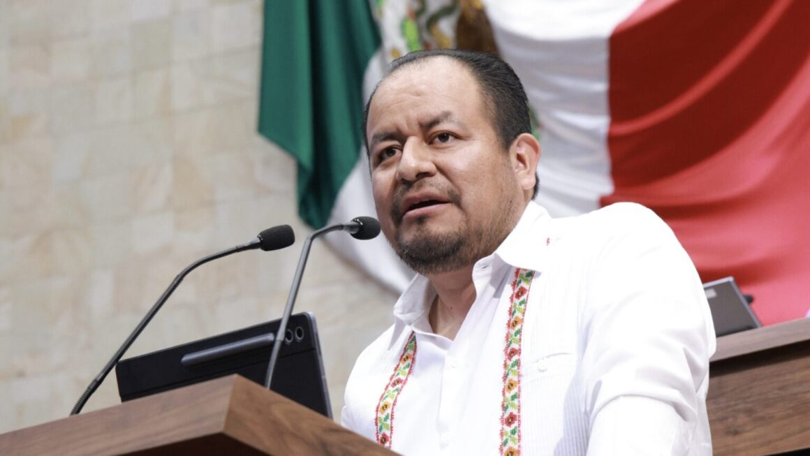 Desde el Congreso local impulsan reforma para regularizar encierros vehiculares y homologar tarifas