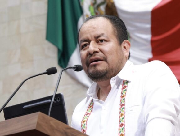 Desde el Congreso local impulsan reforma para regularizar encierros vehiculares y homologar tarifas
