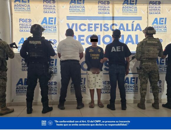 Aprehende Fiscalía de Oaxaca a presunto responsable de homicidio y calcinación de un hombre en la Costa